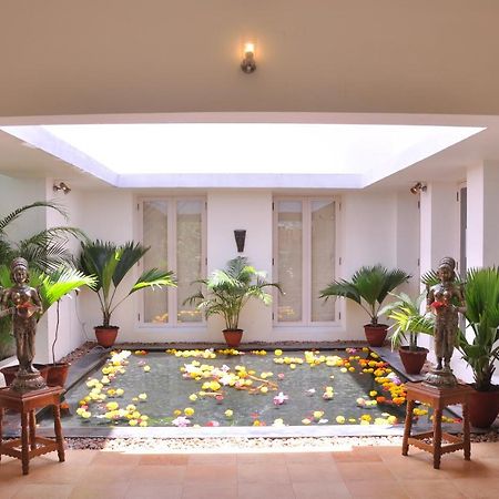 Niketana @ Boat Club Hotell Chennai Eksteriør bilde